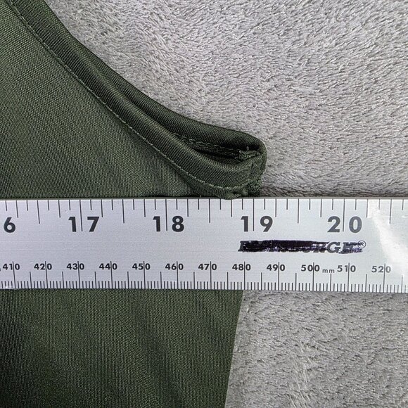 Womens Greg Norman ML75 Green Sleeveless Golf Polo Shirt Embroidered Rose Size L - Picture 5 of 7